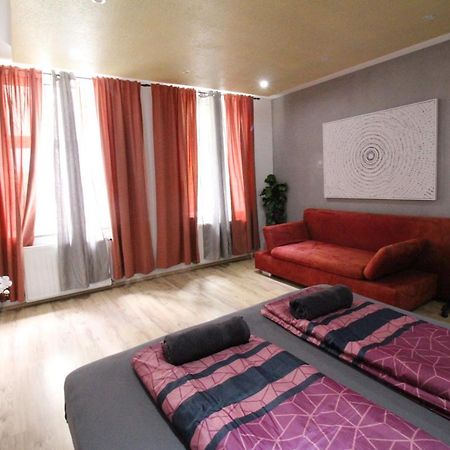 Private Triple Bedroom Rf1 เวียนนา ภายนอก รูปภาพ